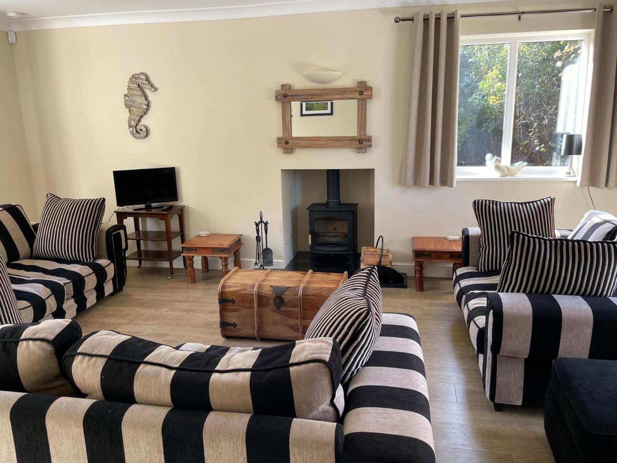 Saltkettle In Blakeney, Sleeping 12 In 5 Bedrooms Blakeney  Exterior foto